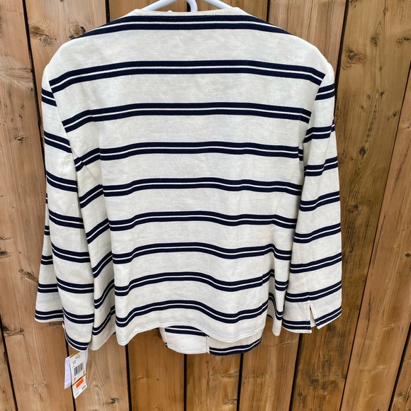 Brand New Anne Klein Stylish Jacket - Picture 2 of 5